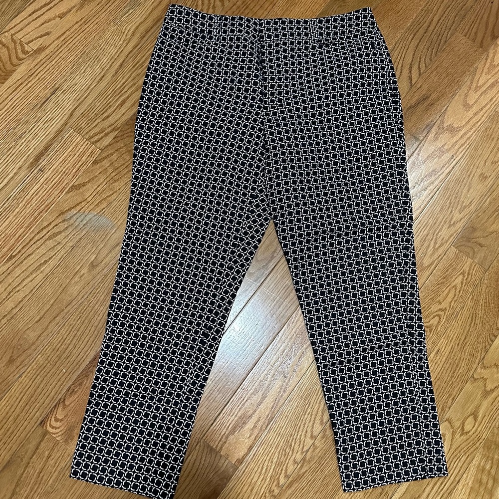 LORD & TAYLOR Dress Pant! ♥️ Size 14! High Rise! Stretchy
